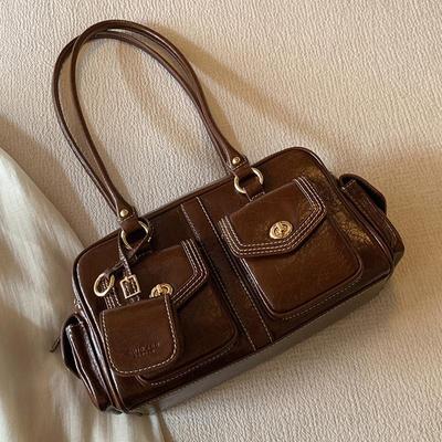 Neue Retro Kissen Tasche Herbst und Winter Arbeit Großraum Pendeln Schulter Handtasche Hohe Qualität Achsel Boston Tasche