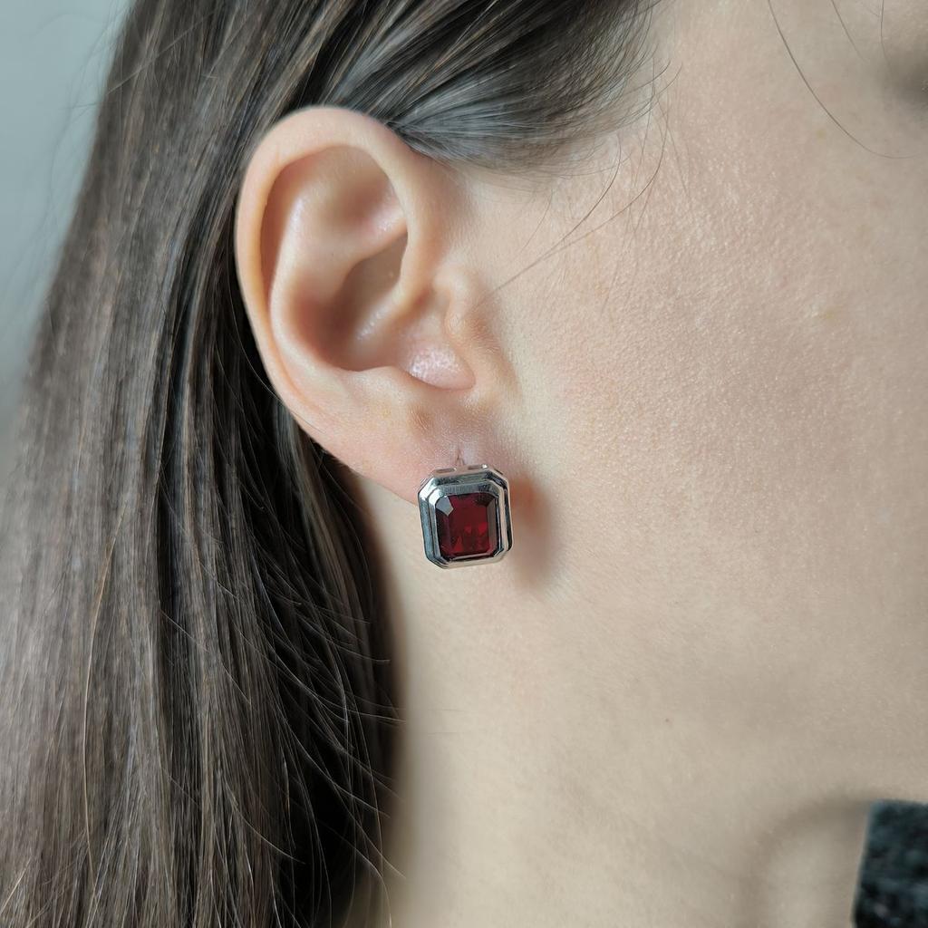 Srebrne kolczyki z naturalnym granatem 5,48ct (2181491)