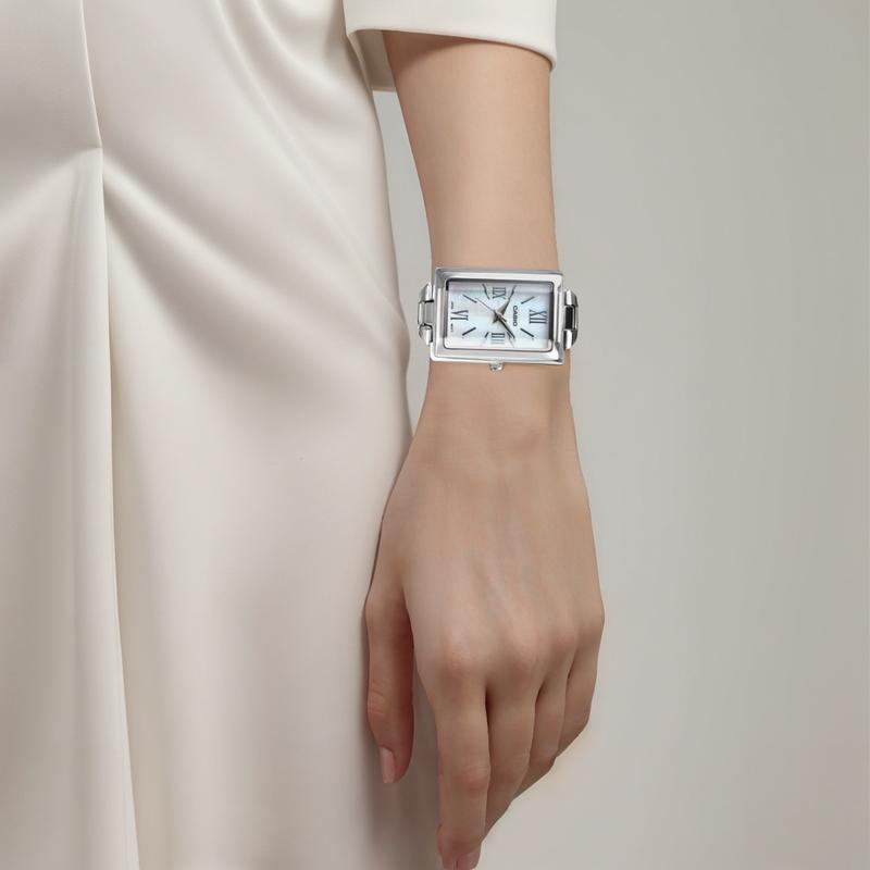 Casio STANDARD Series Stainless Steel Case Silver Strap 50 Meters Waterproof Quartz Movement Quartz Movement Stainless Steel Strap LTP-1341D-7A