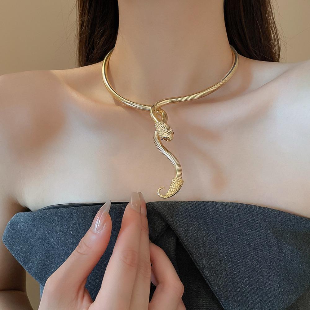Jewelry Accessories Exaggerated Snake Necklace Metal Iron Zinc Zinc Alloy Clavicle Chain  Lady