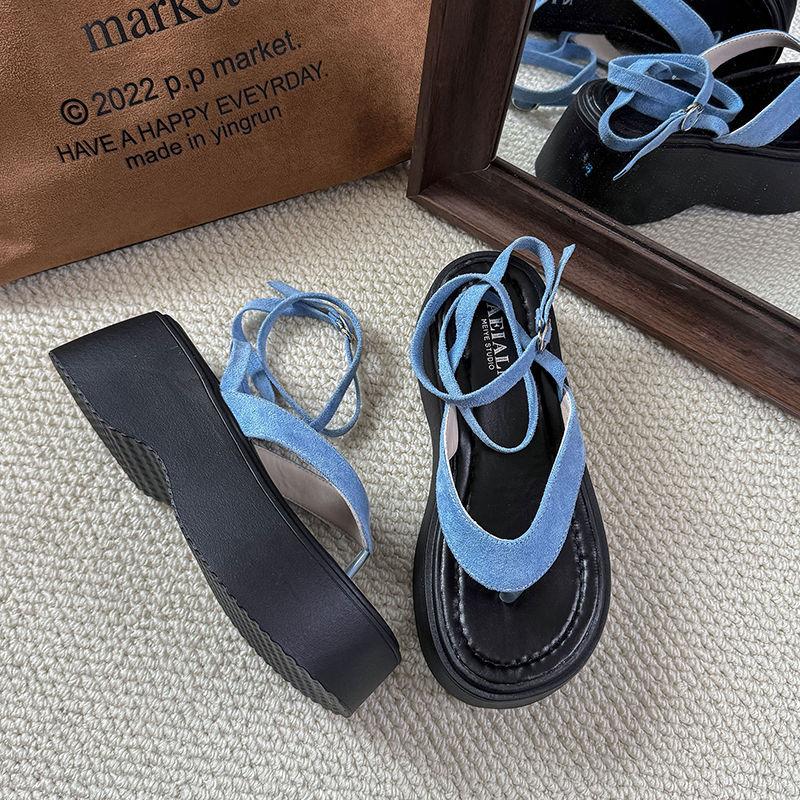 Thick-soled herringbone ankle strap one-word buckle beautiful denim sandals women's 2025 summer new beach Roman shoes