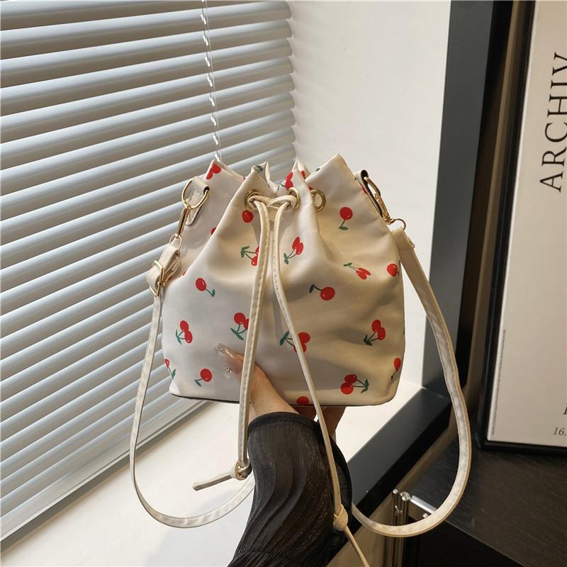 Casual Art Canvas Bag Women's Autumn New Tote Bag Large Capacity Butterfly Strawberry Bucket Bag
