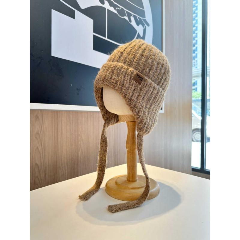 Sweet and Cute Knitted Wool Hat for Women In Autumn and Winter Tether Warm and Versatile Straps To Show Their Faces and Ear Protection Leeve Hat