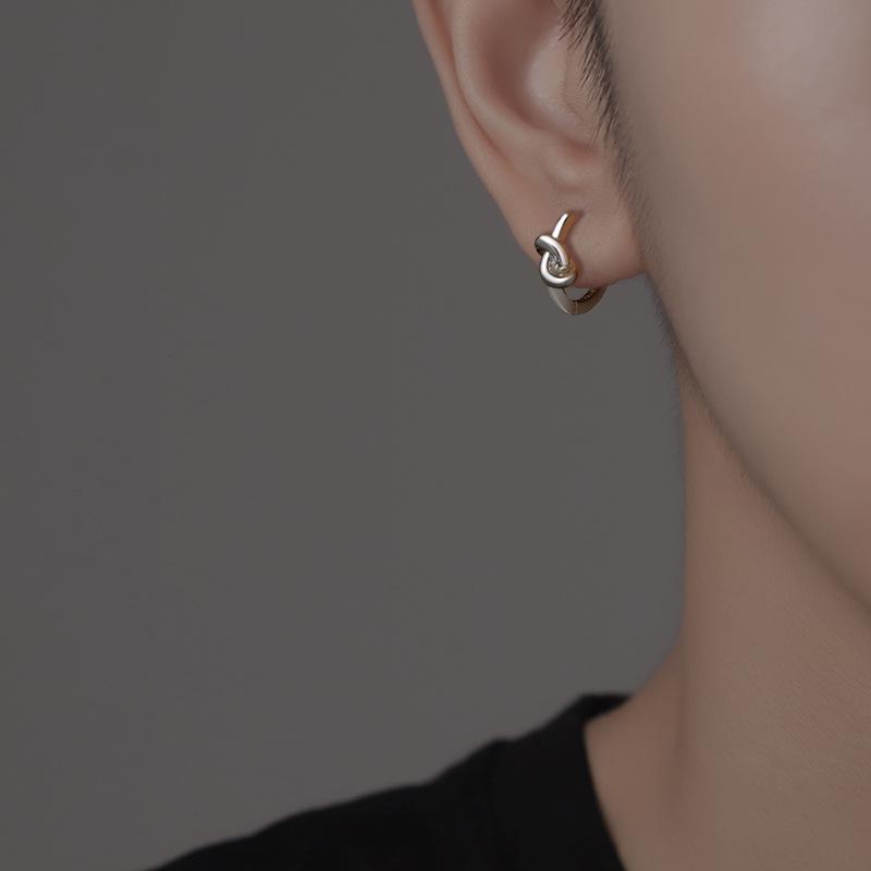 Men's Trendy 2022 Knot & Heart Earrings - Stylish Hip-Hop Ear Buckles for Boys