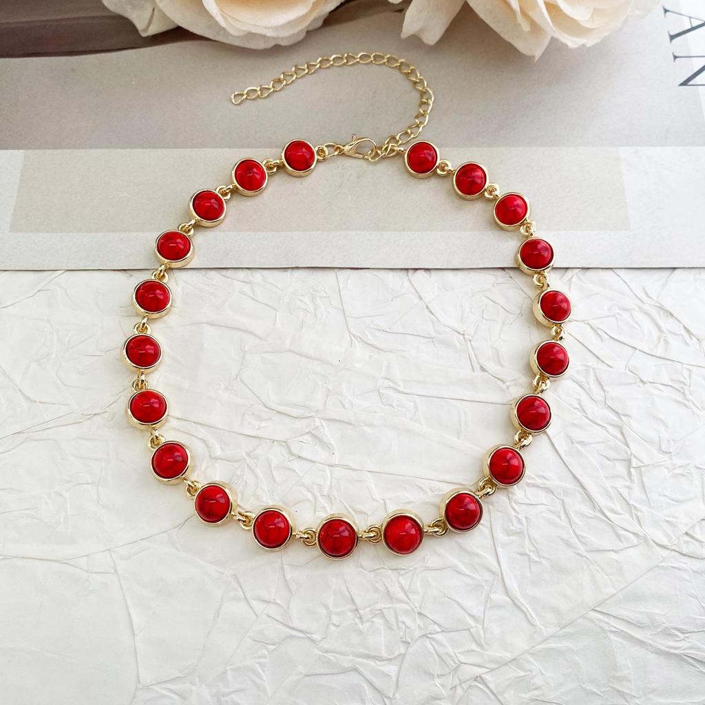 Spring/Summer Colorful Diamond Choker - Women's High-End, Versatile Design Clavicle Necklace