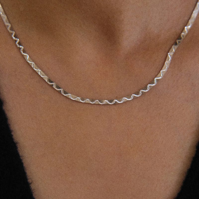 SEWNSWEN SNAKE NECKLACE