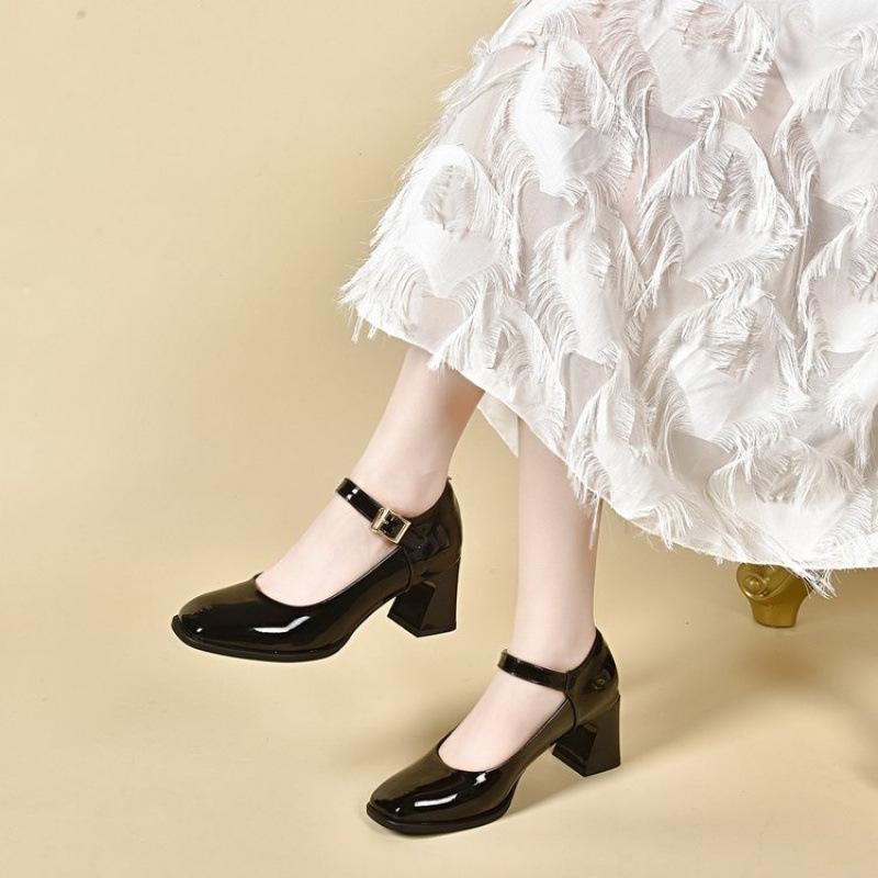 2025Schuhe Für Frauen Bequem Und Elegant Mit Mittelhohen Absätzen Damen Pumps Luxus Damen Heiß Trendig Stilvoll Ein Rutschfestes Angebot An