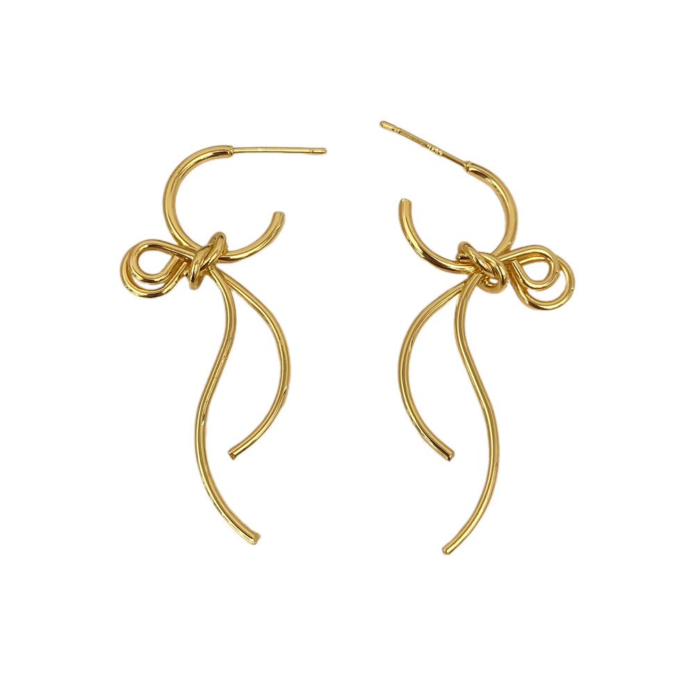 Trendy European & American Bow Pendant Stud Earrings with Tassels