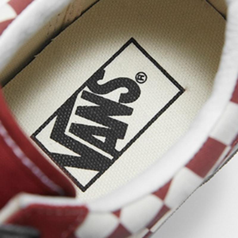 Barnes Old School   Stressed Red White Vn0007nty521