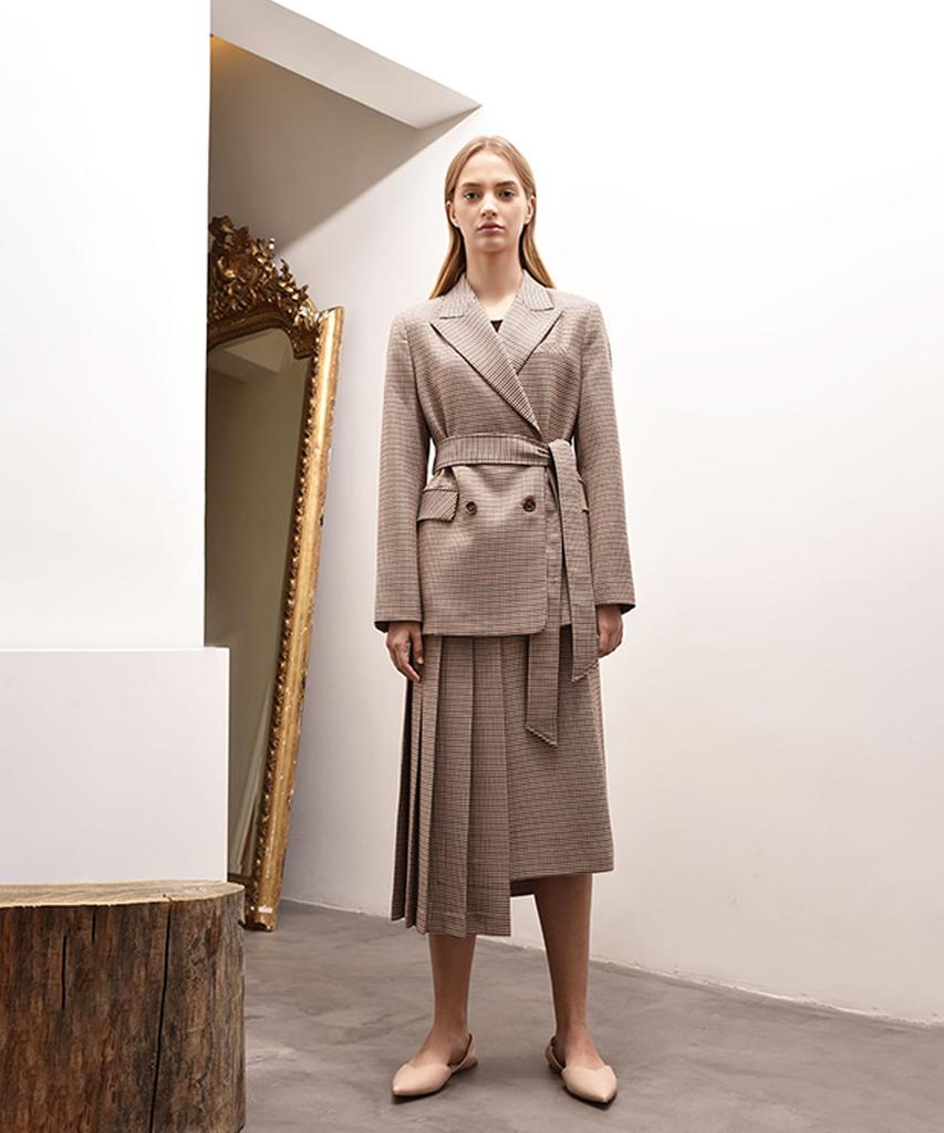 Avamolly Molli Unbalance Skirt (Camel)