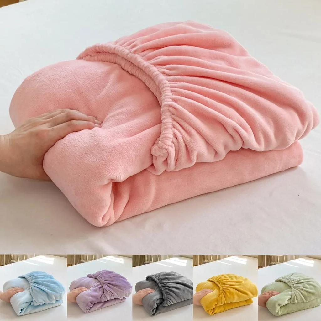 Měkký Plyšový Hřejivý Potah na Matraci Zimní Sametový Materiál Prostěradlo Zesílený Hřejivý Přehoz na Postel Chránič Matrace Více Velikostí