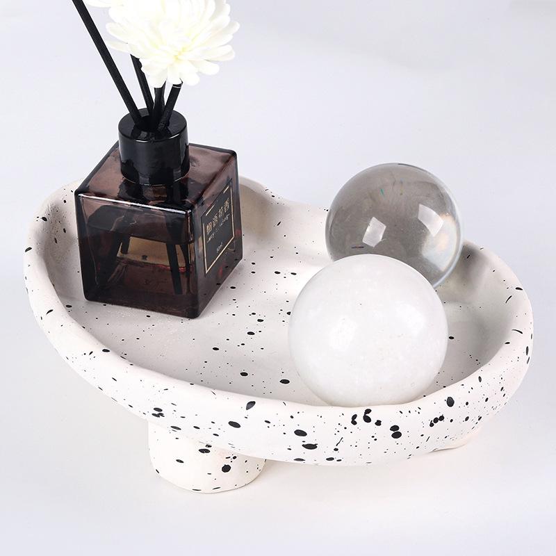 Kreative Nordische Einfache Mütze Dreibeiniges Tablett Ins Style Heimdekoration Eingang Aromatherapie Schmuckaufbewahrung Tablett Ornamente