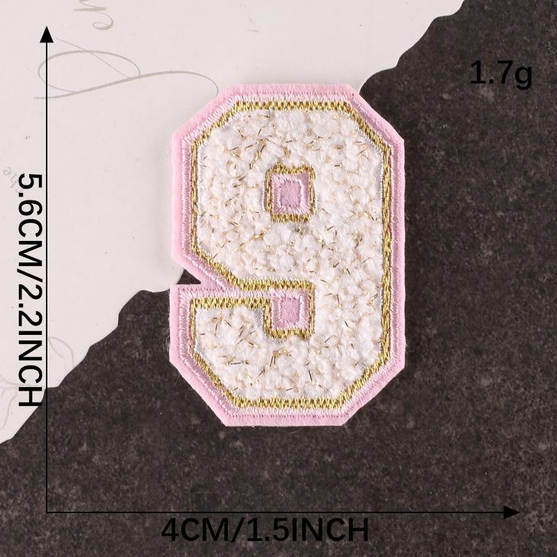 

Компьютерная вышивка Золотой шелк Вышивка на полотенце Тканая этикетка Английский алфавит Ручной аккаунт DIY Аксессуары для патчей Ткань для вышивки шенилью Наклейка 9 * wool with gold wire