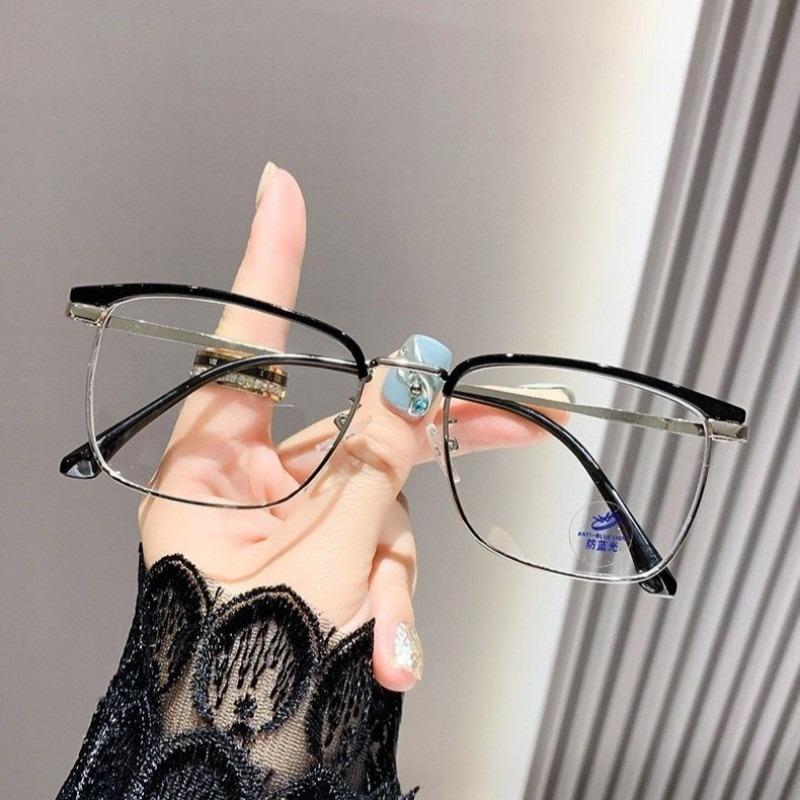 Pochromic Anti Radiation  Glasses  Korean Square Metal Men Women Eyeglasses Fashion Anti Blue Light Glass