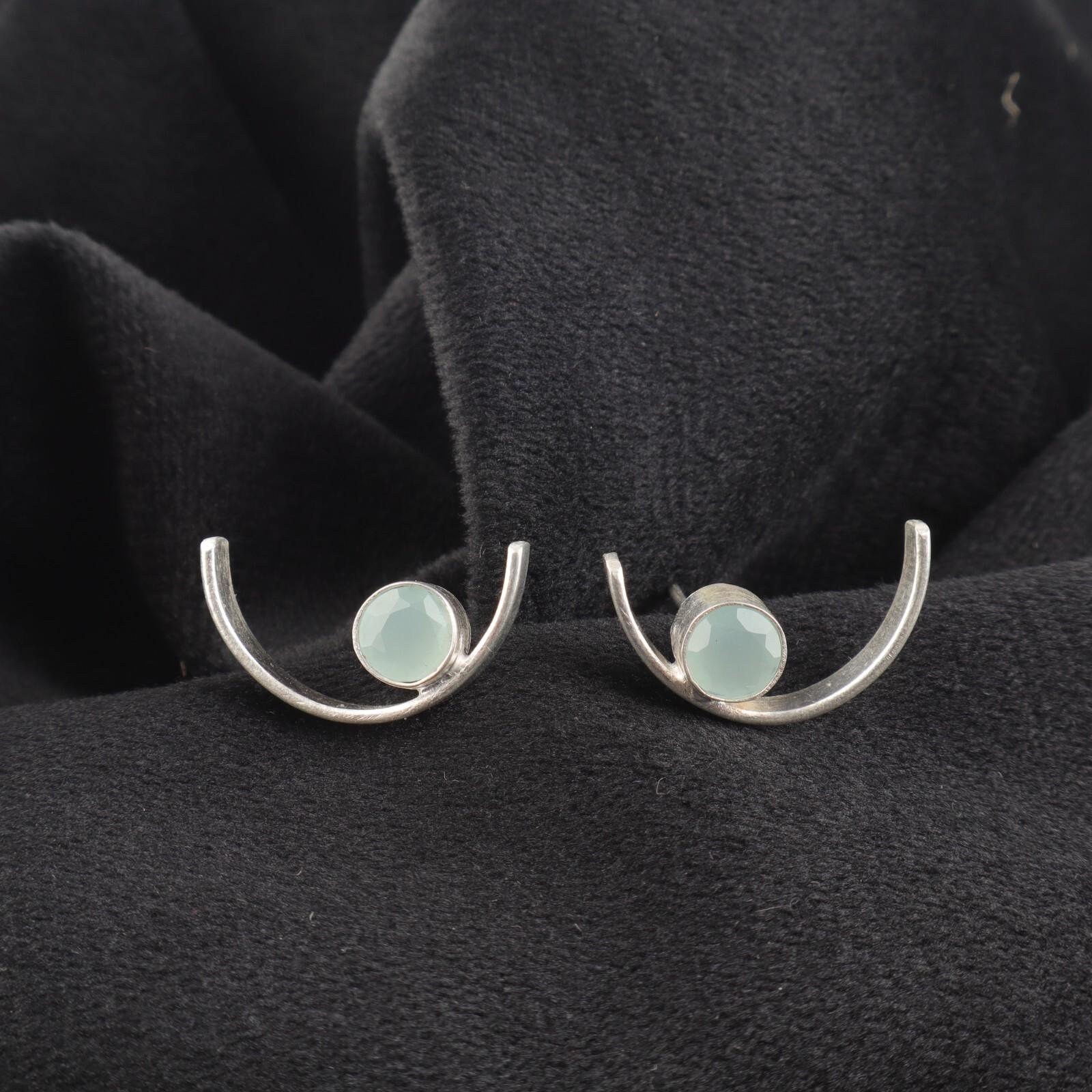 

Камень Аква Халцедон Стерлинговое Серебро Подарок на День Рождения Пусеты Ручной Работы Серьги EE-145-11