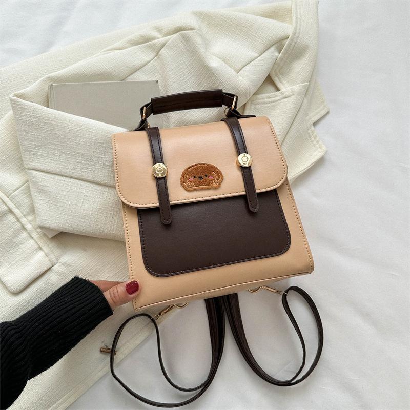 Jarní nová korejská batohová crossbody taška jednoduchá textura pro dojíždění jednoduchá retro ležérní taška