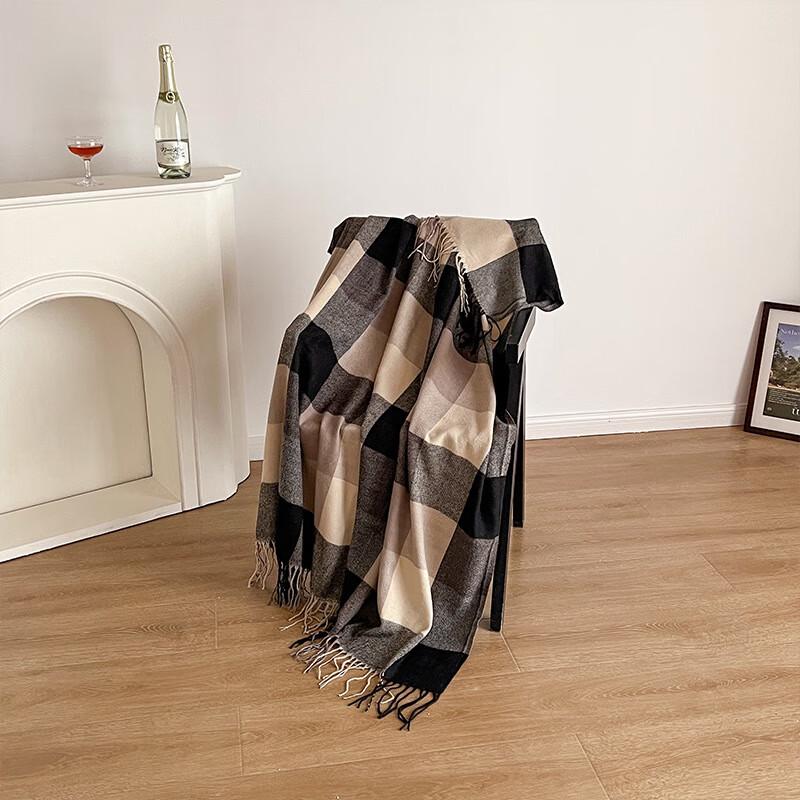 UOSU British Style Plaid Fringed Throw Blanket