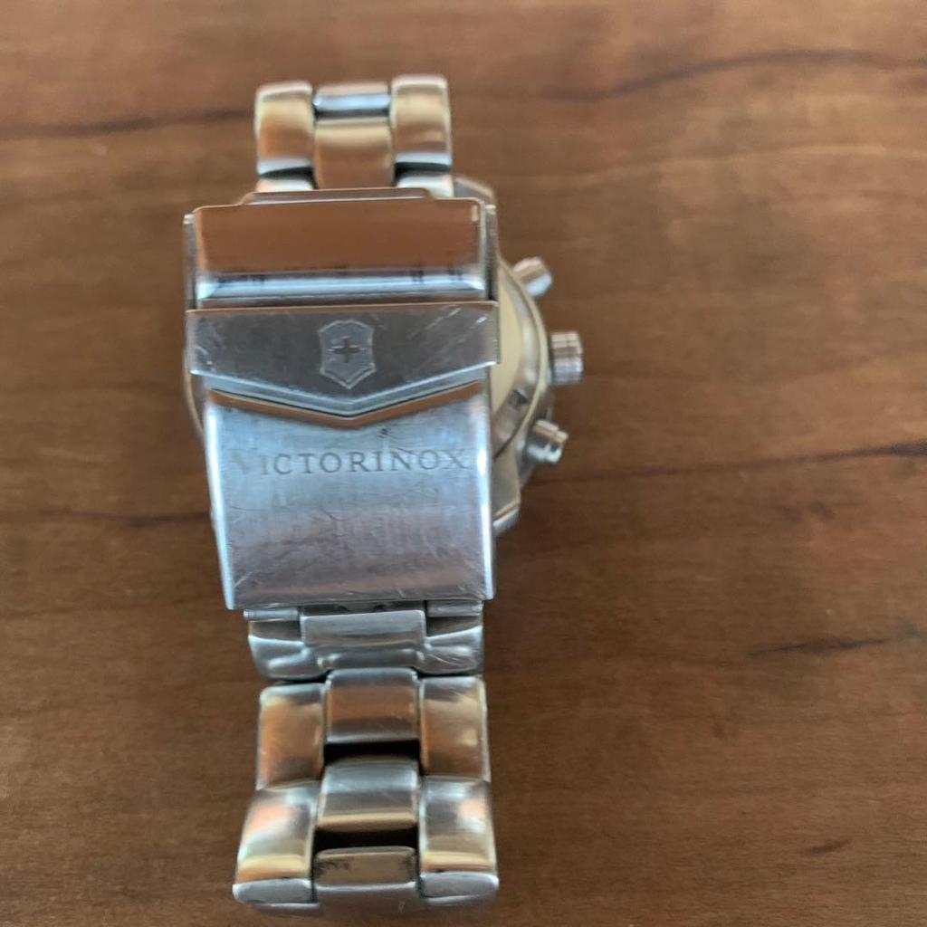 Used Victorinox Chrono V7-12 Chronograph Watch