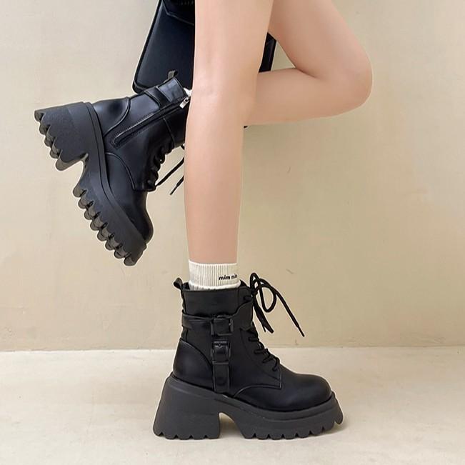 Fashion Retro Leather Boots Versatile Solid Color Platform Martin Boots Autumn and Winter British Style High-heeled Short Boots Small Fashion Boots