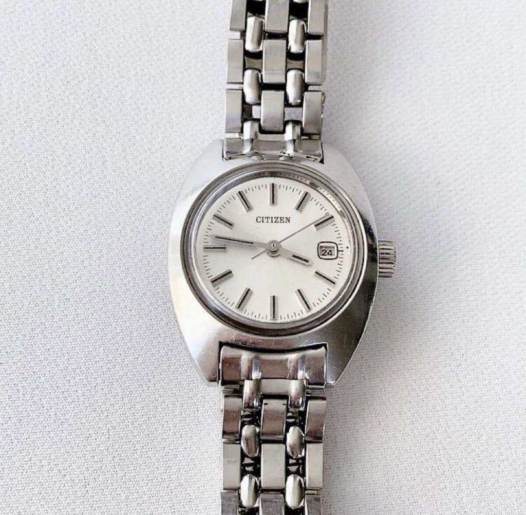 CITIZEN Watch with simple 17-jewel Women's hand-wound calendar, design