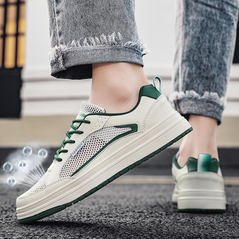 

Large size board shoes men s shoes 2025 summer single-layer mesh breathable sports and leisure board shoes hollow soft sole versatile trendy shoes 47