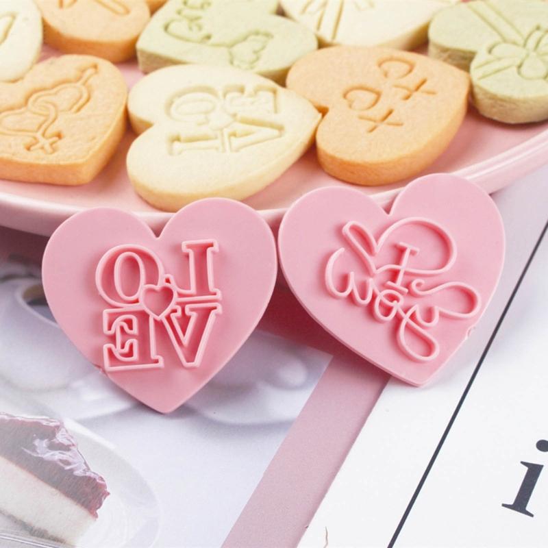 Set of 10 Cookie Cutters Pressable Biscuit Cutter Valentines Day Cookie Cutters Embossed Cookie Mold Gift for Children