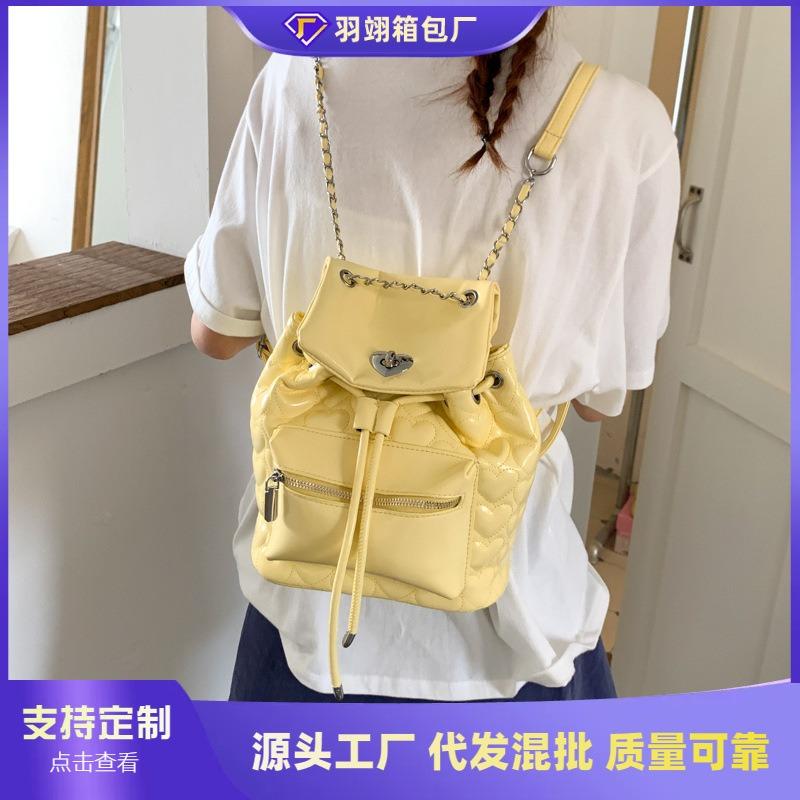 Fashion Chain Backpack Bag Women's New College Style Versatile Travel Bucket Bag Summer Small Backpack