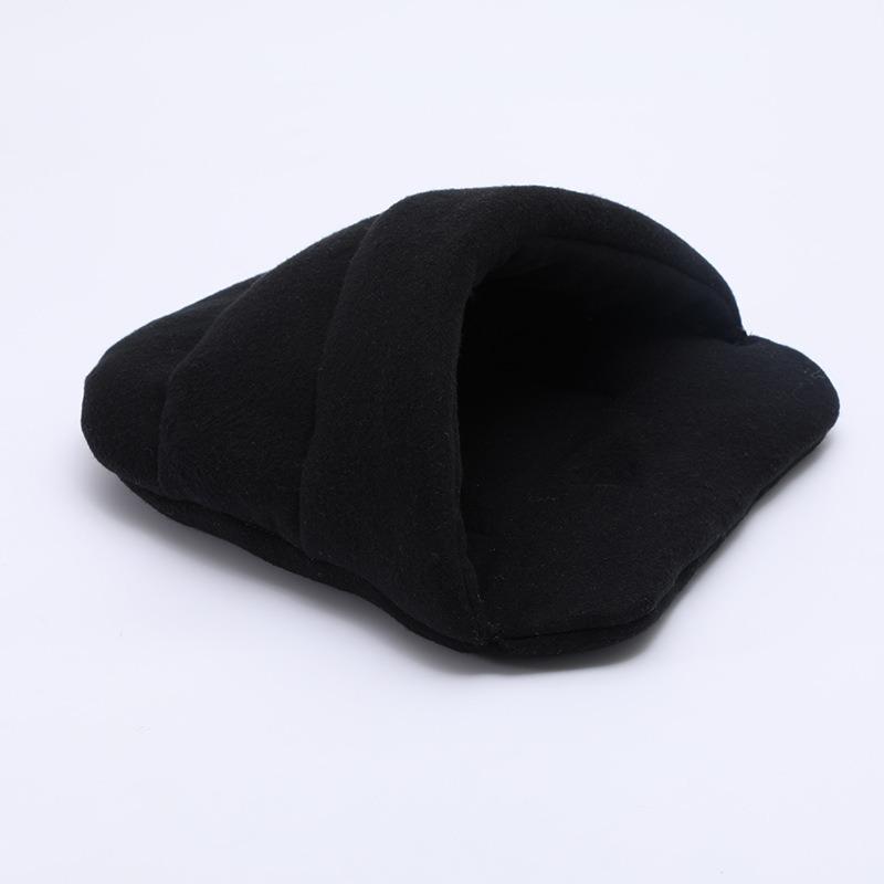 Pet Dog Cave Bed Thick Fleece Warm Soft Slipper Shape Beds Puppy Cats Tent Sleeping Mats Winter Pets Indoor Triangle Nest