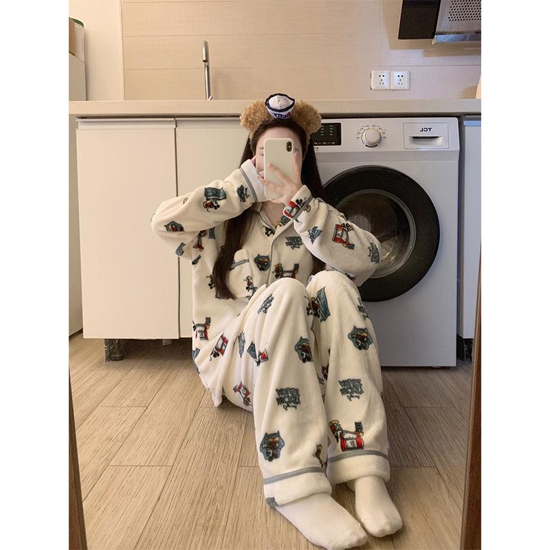 

Women s Plus Size Flannel Pajama Set - Thick, Loose-Fit, Lapel, Cardigan Style for Autumn/Winter XL-2XL
