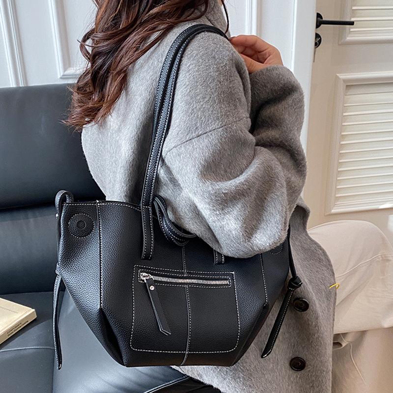 Large Capacity Women's Handheld Tote Bag Fashionable Trendy Design Shoulder Bag Underarm Bag Wing Shape High-End Sensation Soft