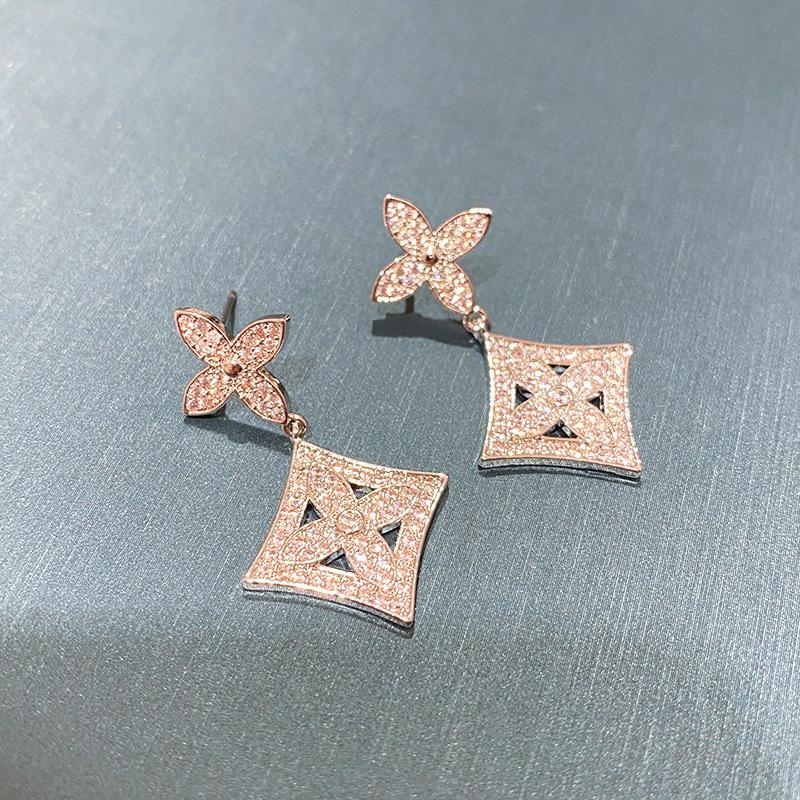 Boucles d'oreilles de luxe en Zircon incrusté de trèfle à quatre feuilles pour femmes, couleur argent, Long pendentif, bijoux tendance