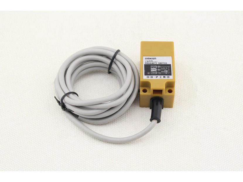 Huguang FJ9-15 Square Inductive Metal Proximity Sensor