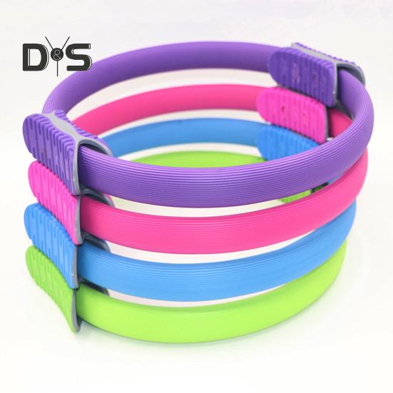 Inel Pilates pentru Femei cu Mânere Anti-alunecare pentru Tonifierea Picioarelor, Exerciții pentru Partea Interioară a Coapselor și Planșeul Pelvin, Cerc Yoga, Echipament Fitness pentru Gimnastică Acasă