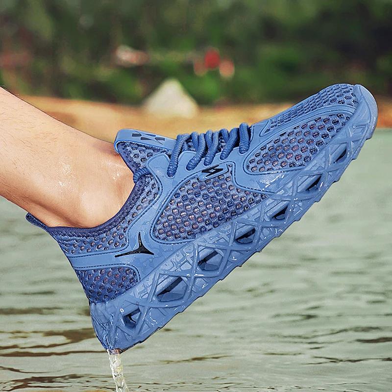 Fast-drying, Large-sized Men's Shoes for Canyoning and Wading, Large Mesh Shoes, Perforated Breathable Flying Woven Shoes