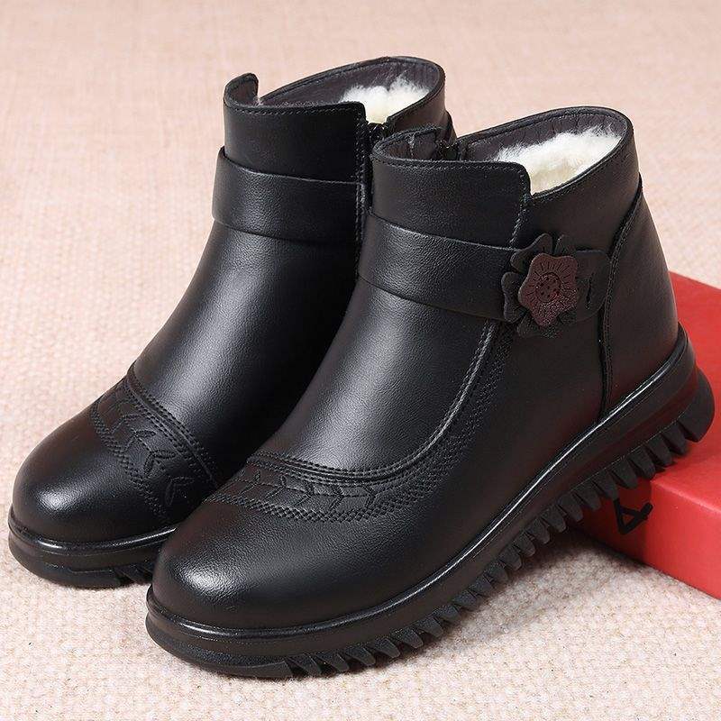 2025 winter mother cotton shoes wool middle-aged and elderly short boots women's velvet warm shoes elderly and grandmother non-slip shoes