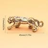 1pc Copper Tiger Small Ornaments Retro Brass Chinese Zodiac Animal Tiger Statue Figurines Keychains Pendants Antique Home Decor