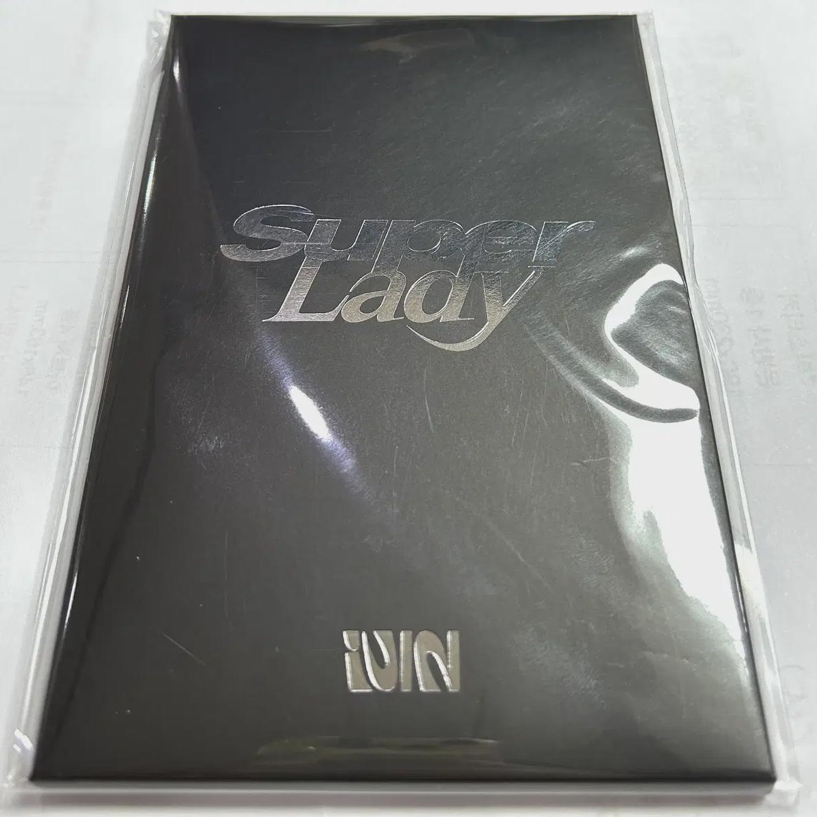 

В продаже появился набор открыток Popup Store для Gidle!