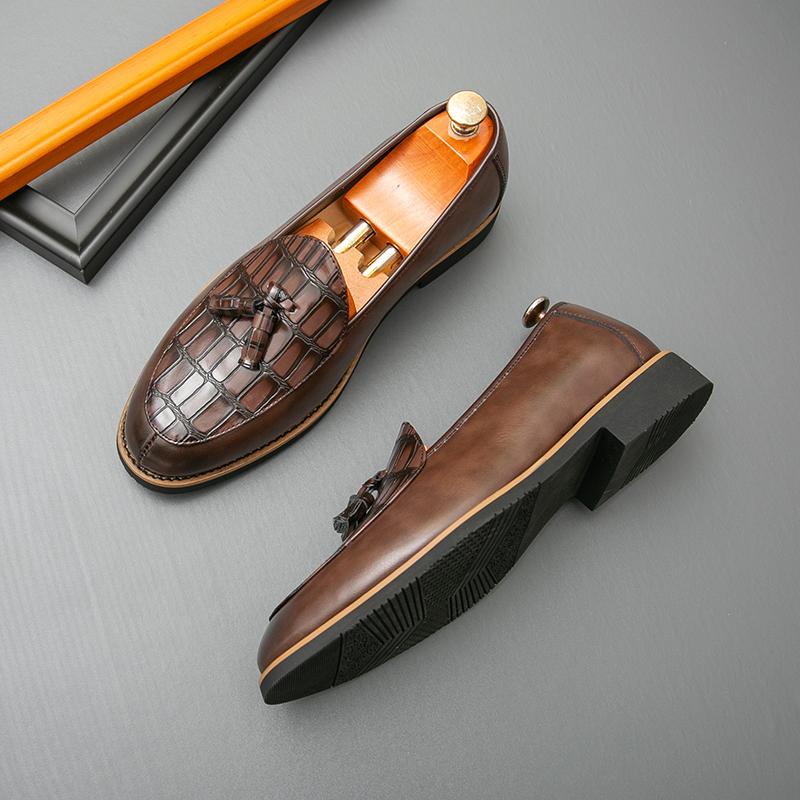 Men Leather Shoes Slip On Office Mens Formal Shoes Wedding Party Men Tassel Dress Shoe Breathable Driving Lazy Oxfords Zapatos