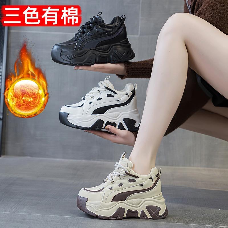 Spring and Autumn Women's Shoes New Slope Heel Muffin Thick Sole Inner Height Increase Casual Little White Shoes Single Shoes Velvet Tide