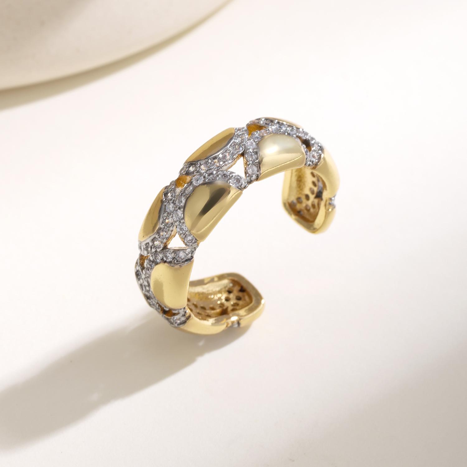 Nidin Vintage Textured Floral & Heart Shape Open Ring Shiny Cubic Zirconia Inlaid Adjustable For Women Fashion Finger Jewelry resizable