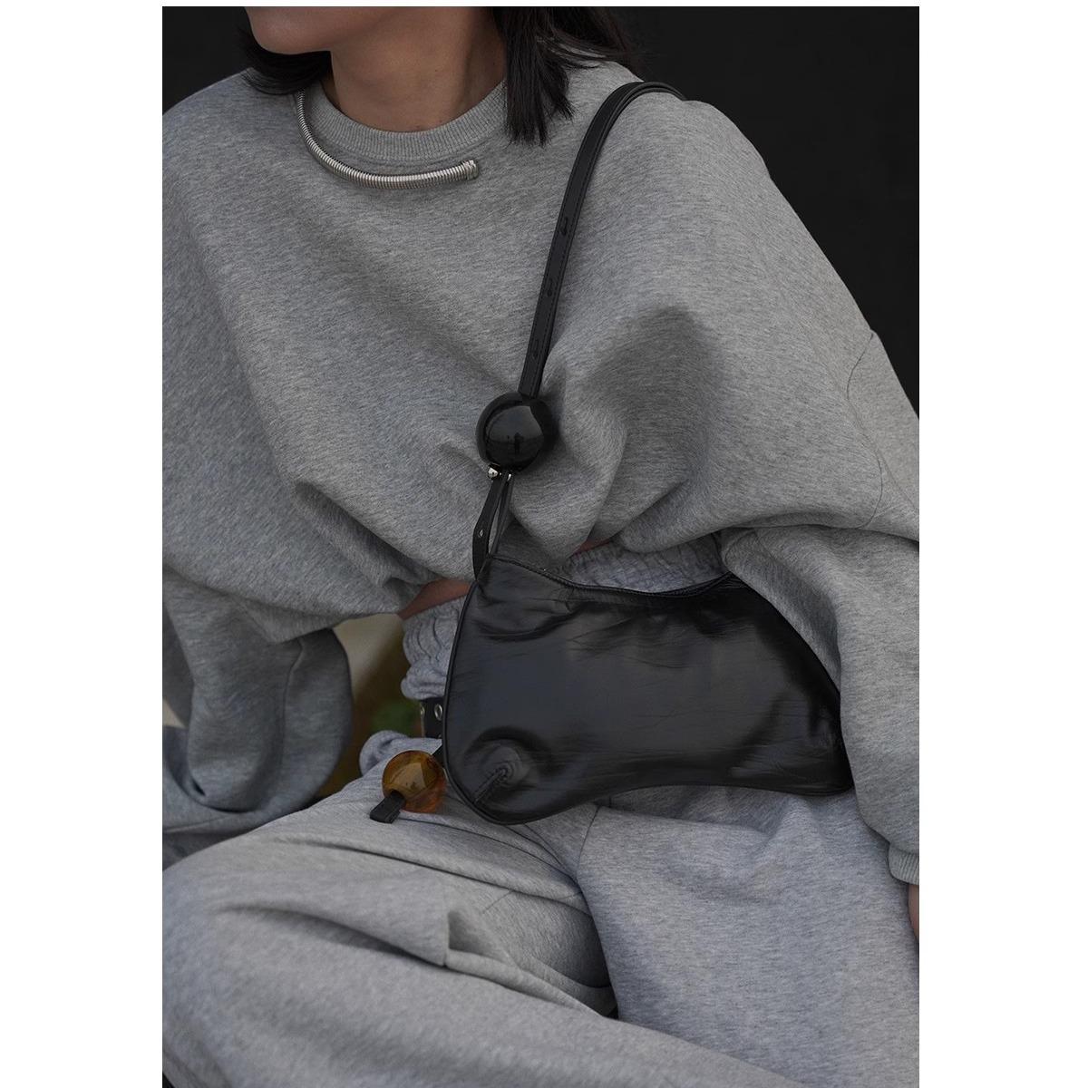 

Жіноча срібна сумка з бісером [бурштинові дзвіночки], велика сумка через плече з перлами, маленька сумка через плече чорний