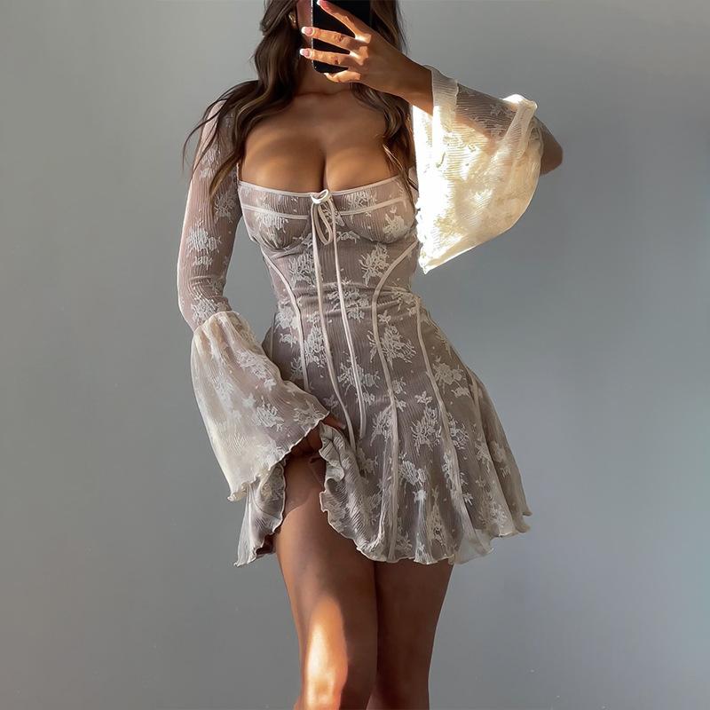 Sexy minišaty A-line s flare rukávem 2024 Nové šněrovací potisk Čtvercový límec Ženy Party Krajka Krátké šaty Móda Dámské oblečení 5229A-39