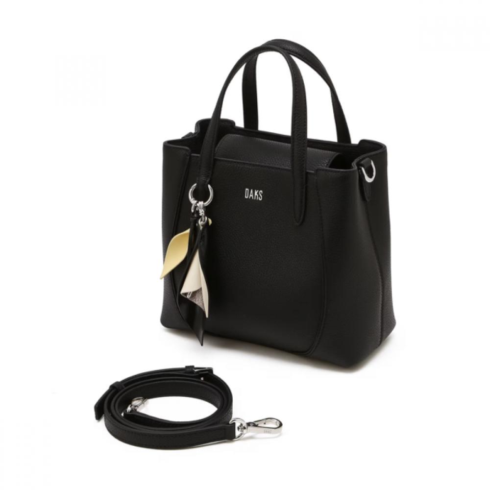 Dcba6e555bk [ria] Black Cowhide Flower Charm Tote Bag S