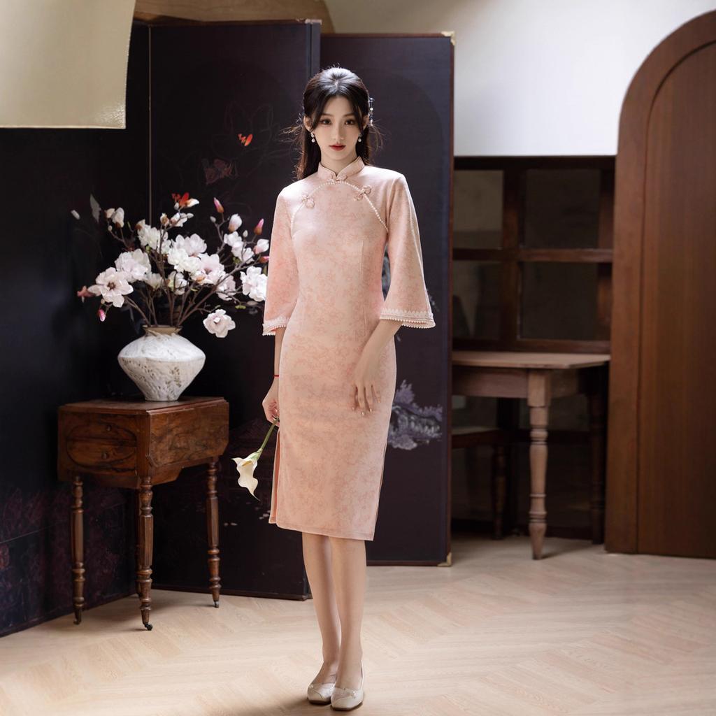 Pink autumn and winter suede inverted big-sleeved cheongsam 1011 new women's new Chinese style improved young girl's high sense