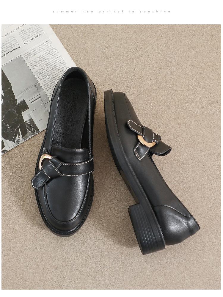 Dámské mokasíny z pravé kůže v britském stylu, černé - podzim 2025, měkká podrážka, pohodlný střední podpatek, plochá špička