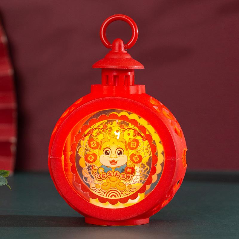 

Новогодние украшения с маленькими светящимися фонариками. Подарки на весеннем фестивале. Dragon Year