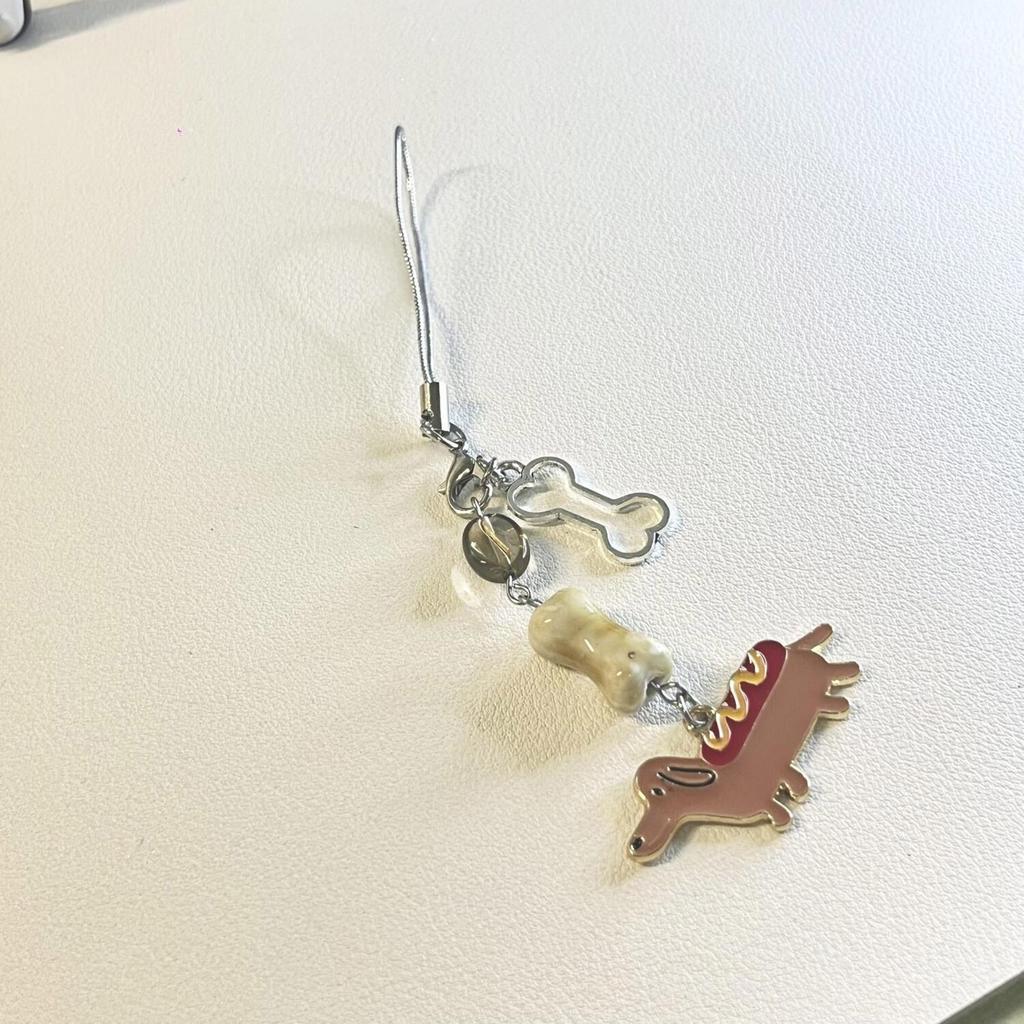 Cute Dachshund Dog Charm Phone Chain Trendsetting Sausage Dog Phone Chain Lanyard for Adding Personality To Devices
