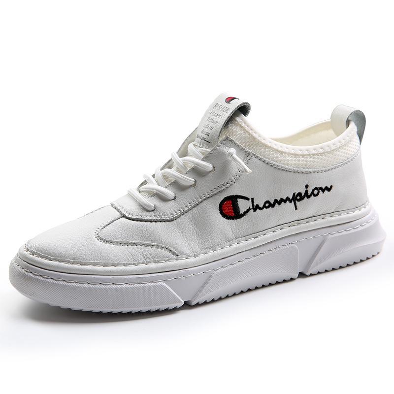 

European Station 2025 Spring and Autumn Little White Shoes Men s Leather Casual Shoes Men s Board Shoes Breathable Shock Absorption Casual Versatile 44