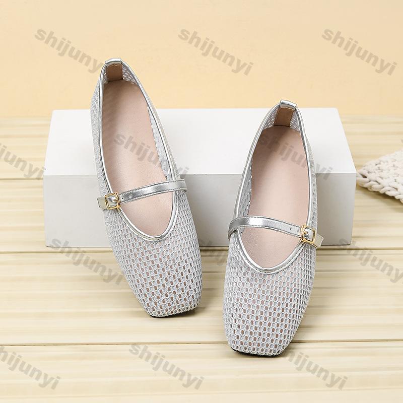 Fashion Buckle Strap Flats Women's 2025 Summer New Fashion Hollow Mesh Mary Jane Shoes Large Size Comfortable Breathable Casual Shoes