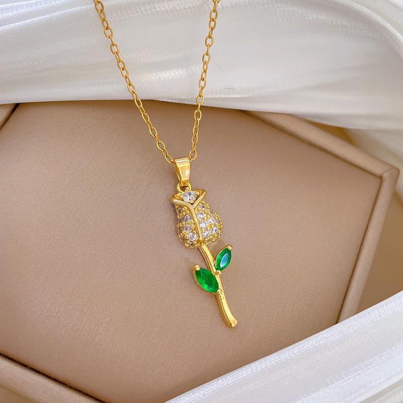 Green Leaf Rose Full Diamond Light Luxury Temperament Gorgeous Full Diamond Necklace Female Versatile Collarbone Chain Titanium Steel